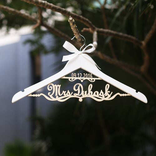 Custom Wedding Hanger, wedding dress hanger with date and last name ,custom rustic wedding hanger with bow, personalized hanger for wedding dress on natural wood