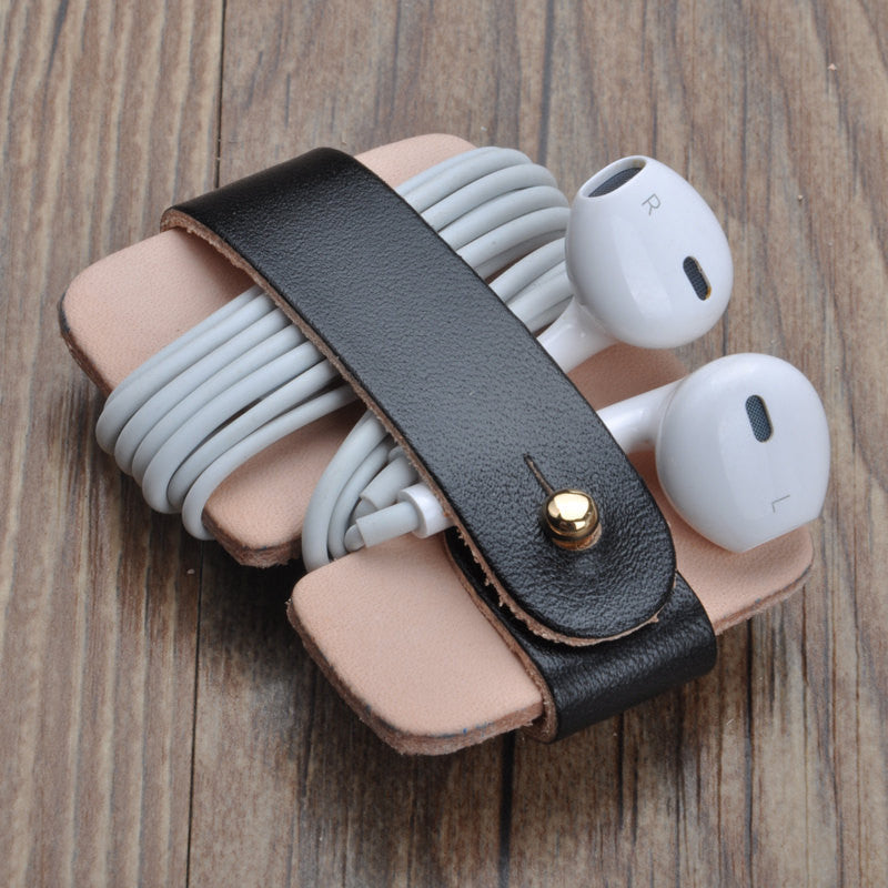 Handmade leather earphone holder/Custom Earbud Case cord / Leather Cable  Organizer/