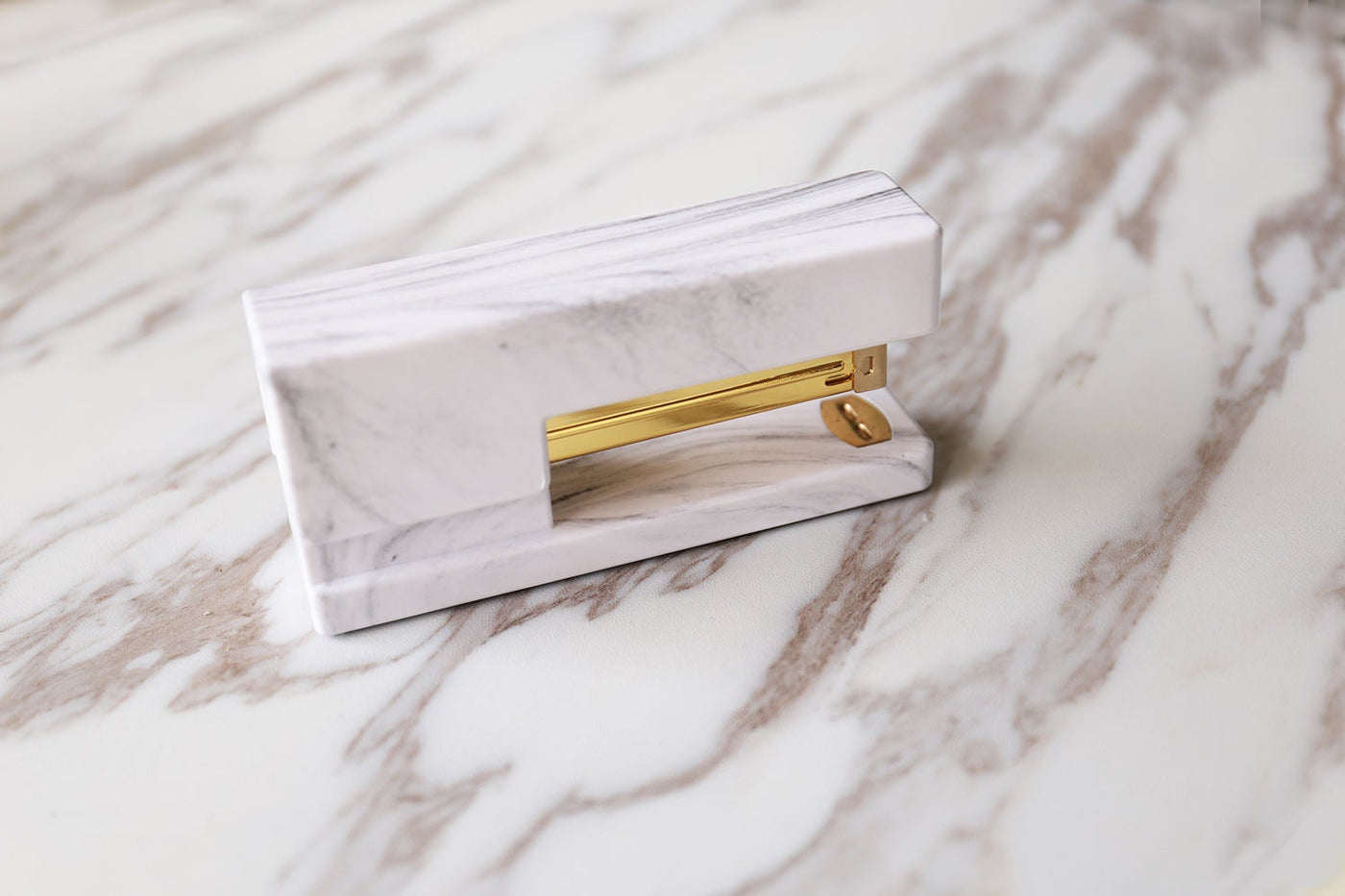 Acrylic Marble & Gold Stapler,Modern Office Desk Accessory,Acrylic stapler, office gift idea, minimalist gift idea