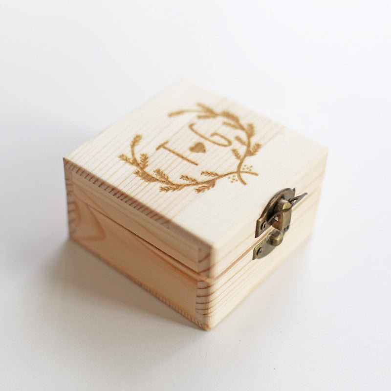 Custom Ring Box, Personalized Wood Box, Engraved box, Personalized Ring Box, Custom Wedding Box, Bridesmaid Gift